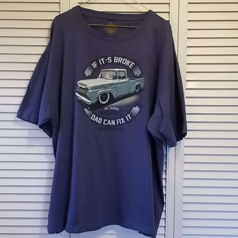 Men's XXL Newport Blue Tee Shirt